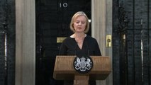 رئيسة وزراء بريطانيا تخاطب الملك الجديد 