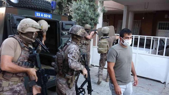 Son dakika haberleri... Mersin'de 111 adrese dev uyuşturucu operasyonu