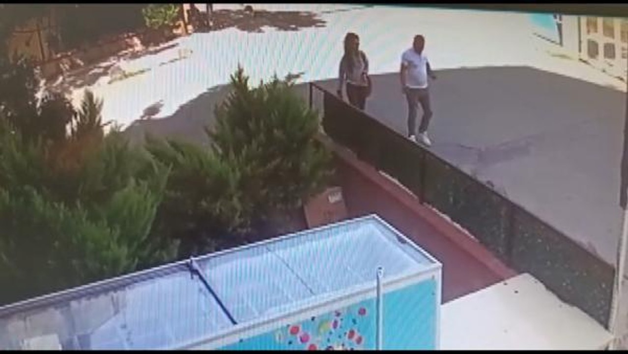 Sancaktepe'de eşini taciz ettiğini iddia ettiği kişiyi minibüsle ezmeye çalıştı