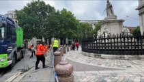 Londra’daki St. Paul Katedrali’nin çanları Kraliçe Elizabeth için çaldı