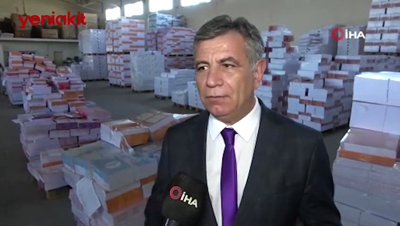 Artık yardımcı kaynak kitaplar da ücretsiz! MEB'in projesi bu yıl hayata geçiyor