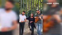 Yıldız Tilbe sokak şarkıcılarıyla düet yaptı