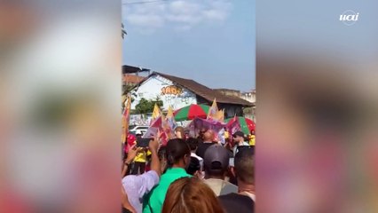 Apoiador de Bolsonaro vai a comício de Lula no Rio e gera confusão