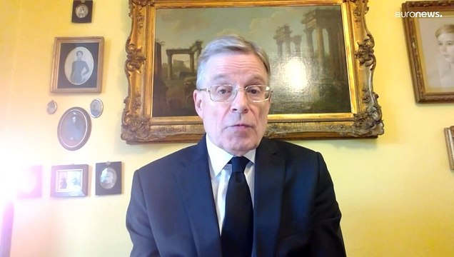 Elisabetta II, una presenza costante per il Regno Unito. Il parere di Richard Fitzwilliams