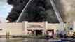 Fire destroys Fallas Discount Store in Southwest Bakersfield