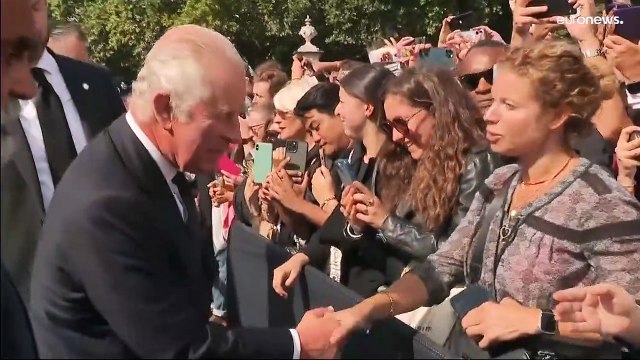 Il primo discorso di re Carlo alla nazione: MIa madre un esempio, sarò al vostro servizio