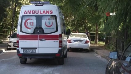 Güngören'de bir kişi aracında ölü bulundu
