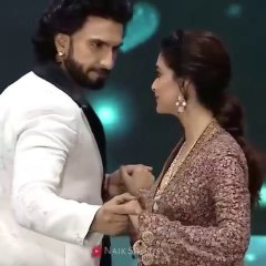 Ranvir Shing And Kirty Suresh beautiful danceरणवीर सिंह और कीर्ति सुरेश का खूबसूरत डांसرانفير سينغ ورقص كيرثي سوريش الجميل