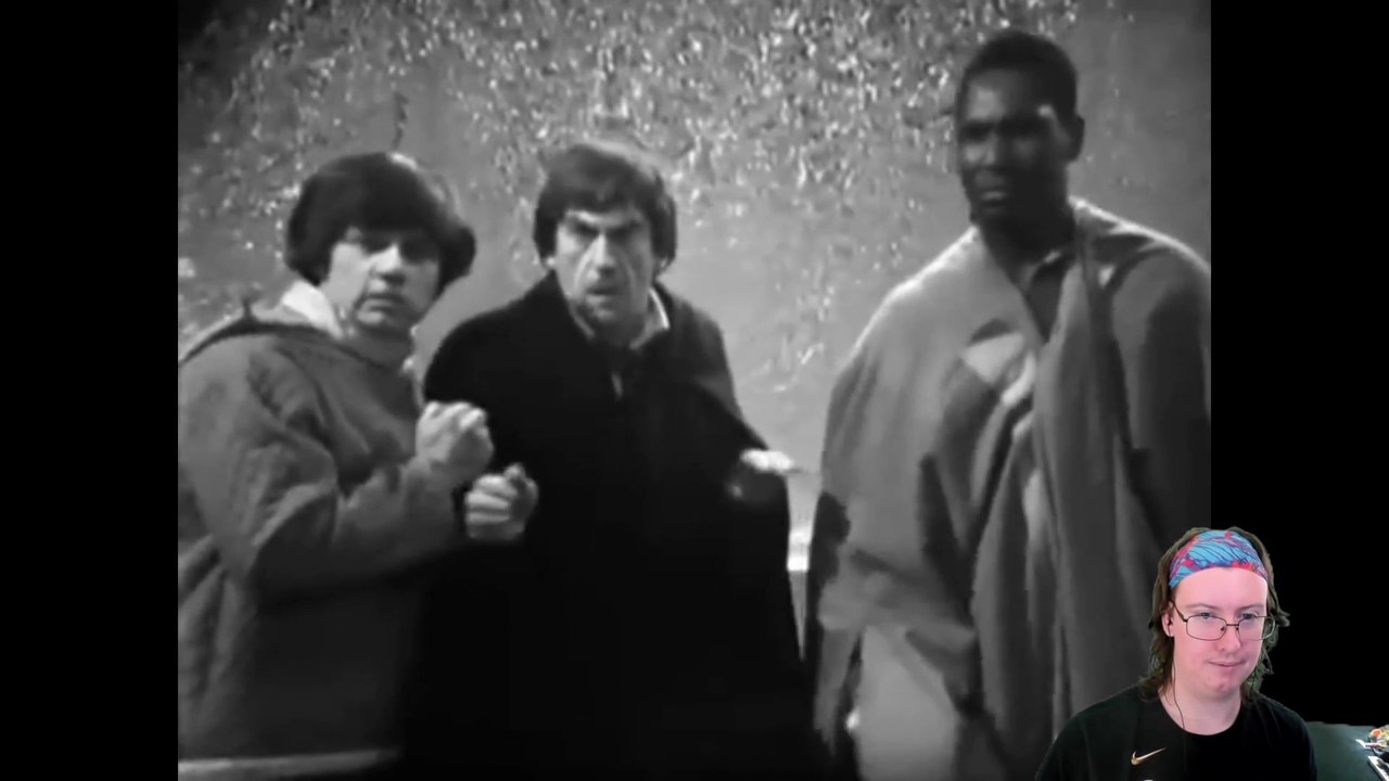 American Reacts to Classic Doctor Who: The Tomb of the Cybermen (#4)