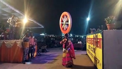 Video : राजस्थानी लोक नृत्यों की दी आकर्षक प्रस्तुतियां