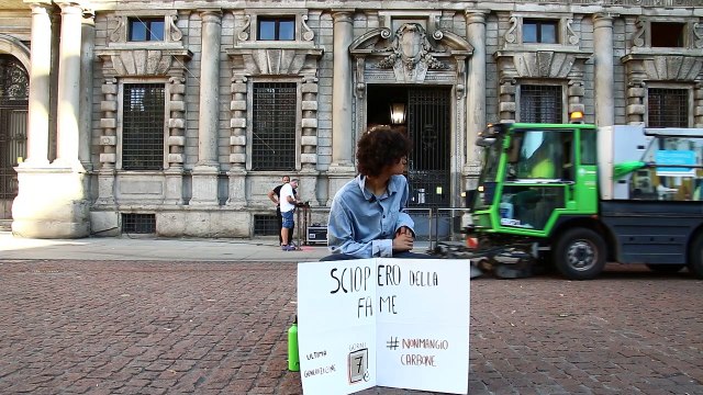 Clima, lo sciopero della fame di Francesco: Avanti fino a quando i politici ci ascolteranno