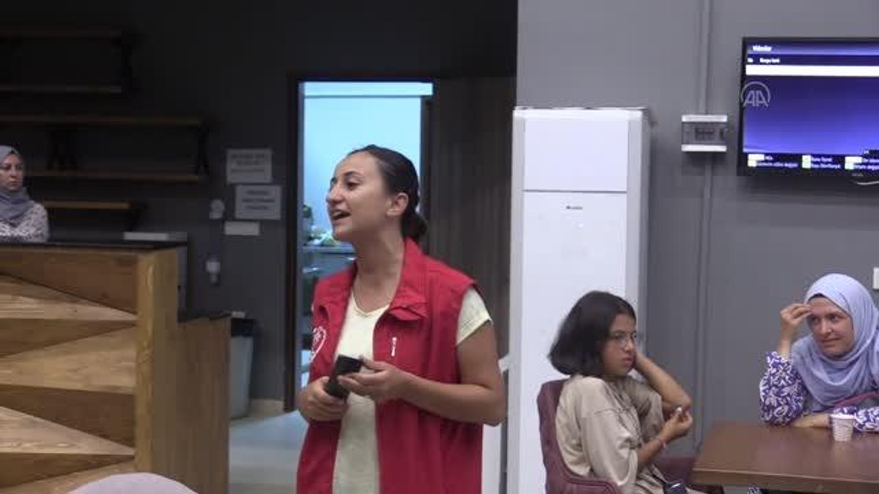 KASTAMONU - "Biz Bir Takımız Projesi" farklı kültürlerden aileler ve çocuklarını dost yapıyor