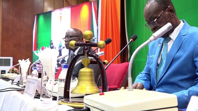 Le Sénat adopte un projet de loi relatif à la répression de la commercialisation et de l'exportation illicite des produits agricoles