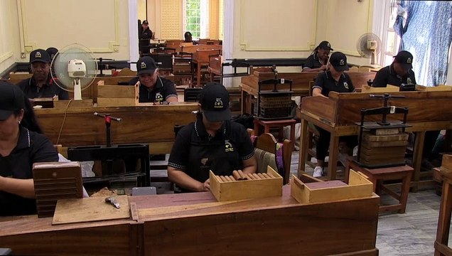 Cuba: la fabrique des cigares de Castro perpétue la tradition d'excellence