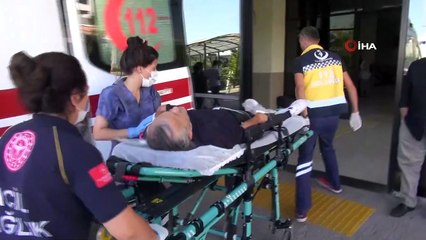 Masayı keserken elinden oluyordu... Eline saplanan testereyle hastaneye kaldırıldı