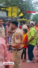 विसर्जन मिरवणुकीत पोलिसही थिरकले, पाहा व्हिडीओ Viral Video of police dancing during Ganesh Chaturthi
