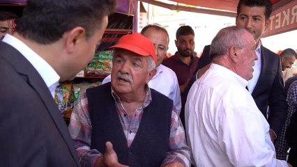 Babacan'a Dert Yanan Ayaşlı Çiftçi: "Ne Koyunumuz Para Ediyor Ne de Kuzumuz. Çiftçinin Hali Harap"