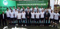Sakarya haberleri | Sakarya Büyükşehir Beldiyespor Hentbol Takımı tanıtıldı