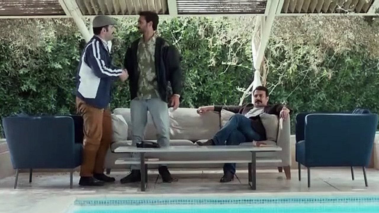 مسلسل افراج مشروط الحلقة 27 السابعة والعشرون
