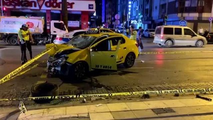 Kağıt toplayan yaşlı adam ticari taksinin çarpması sonucu hayatını kaybetti