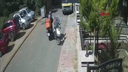 İSTANBUL-ATAŞEHİR'DE KURYENİN SİPARİŞİNİ ÇALDILAR