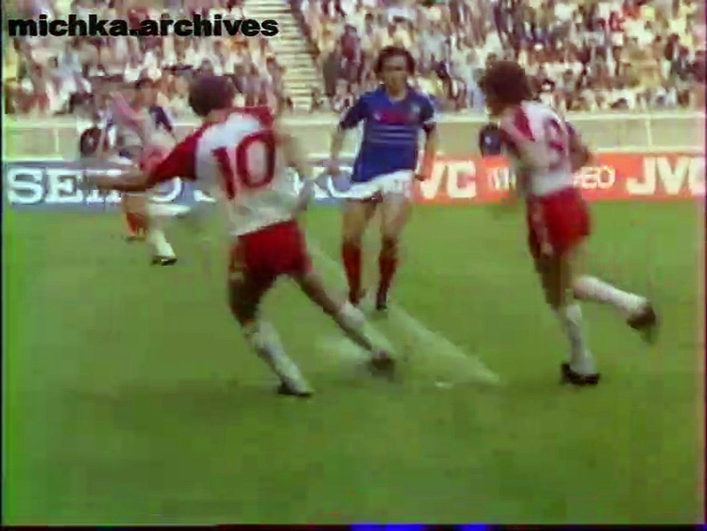 Fanion Demi-finale Euro 84 - Espagne Vs Danemark à Lyon