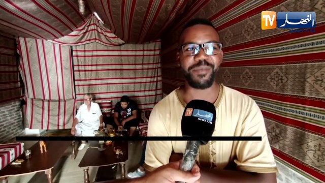 وهران خريج جامعة من أدرار يستقر بالباهية لبيع الشاي الصحراوي لكسب الرزق الحلال