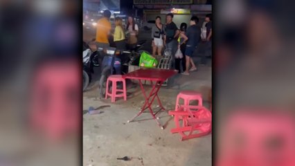 ร้านพังตังไม่จ่าย แม่ค้ากุมขมับ ลูกค้า 2 โต๊ะวิวาทก่อนชิ่งหนี