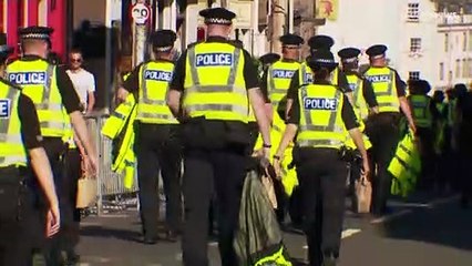 Gedenkfeier in Balmoral: Anstehen für einen Blick auf den Sarg der Queen