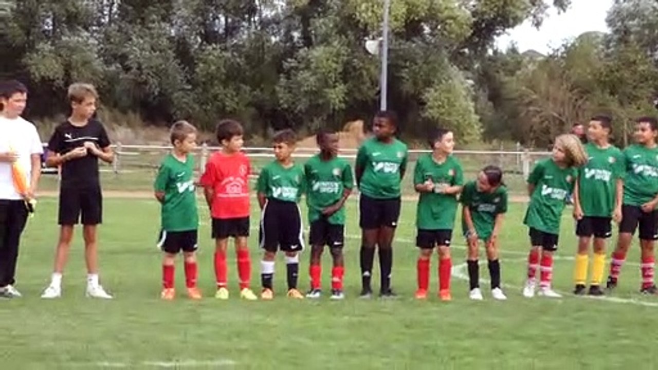 Entrée finale U11 tournoi ASC le 10 septembre ES MOULON contre Portugais de Bourges