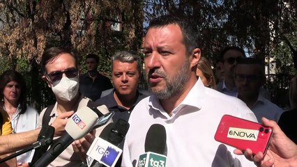 Aggressione al gazebo della Lega, Salvini: "Un branco di teppisti figli di questo clima d'odio"