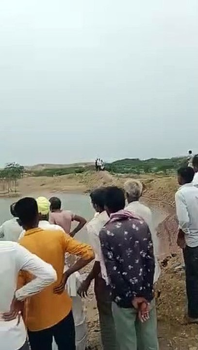 3 Brothers drowned : तीन भाई तालाब में डूबे, ता...
