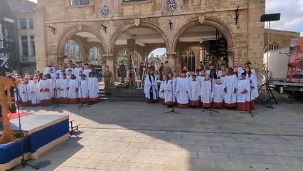 God Save The King is sung for the first time in Cathedral Square