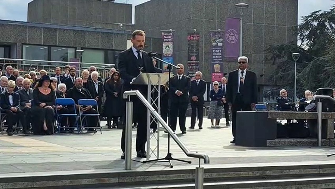 Gravesend proclaims King Charles III