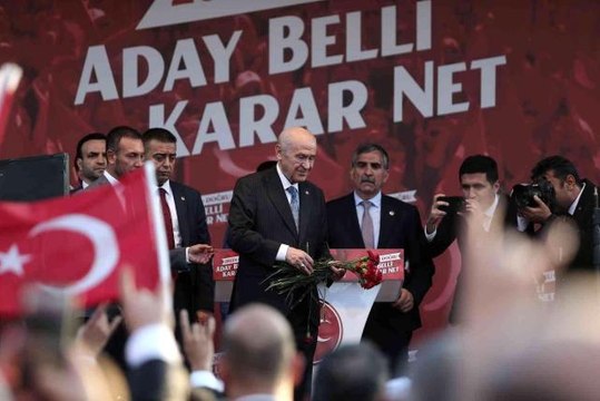 MHP Lideri Bahçeli: HDP ile koalisyon kurmak PKK'ya bakanlık vermektir