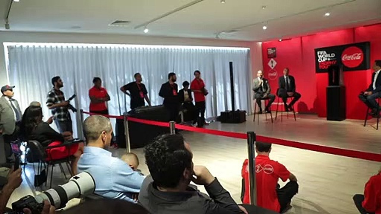 Trophée de la Coupe du monde_ Coca-Cola organise la journée Consumer Day