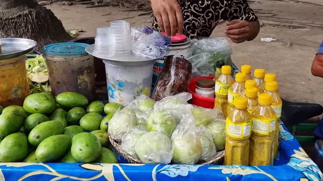 Mouth Watering Tasty Guava Masala Yummy Pyara Makha Bangladeshi Street Food