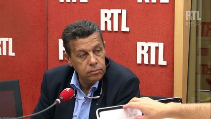 Manifestation des agriculteurs : "Manuel Valls a pris la mesure du dossier", selon Xavier Beulin