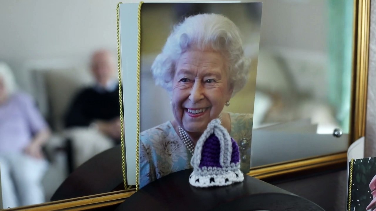 Cards from the Queen