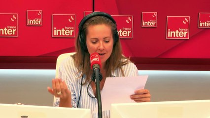 Les dauphins de Macron et Mélenchon - Le Billet de Charline dans "C'est encore nous  !"