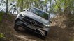 Mercedes-Benz GLC 400 e 4MATIC in High-tech silver Driving Video