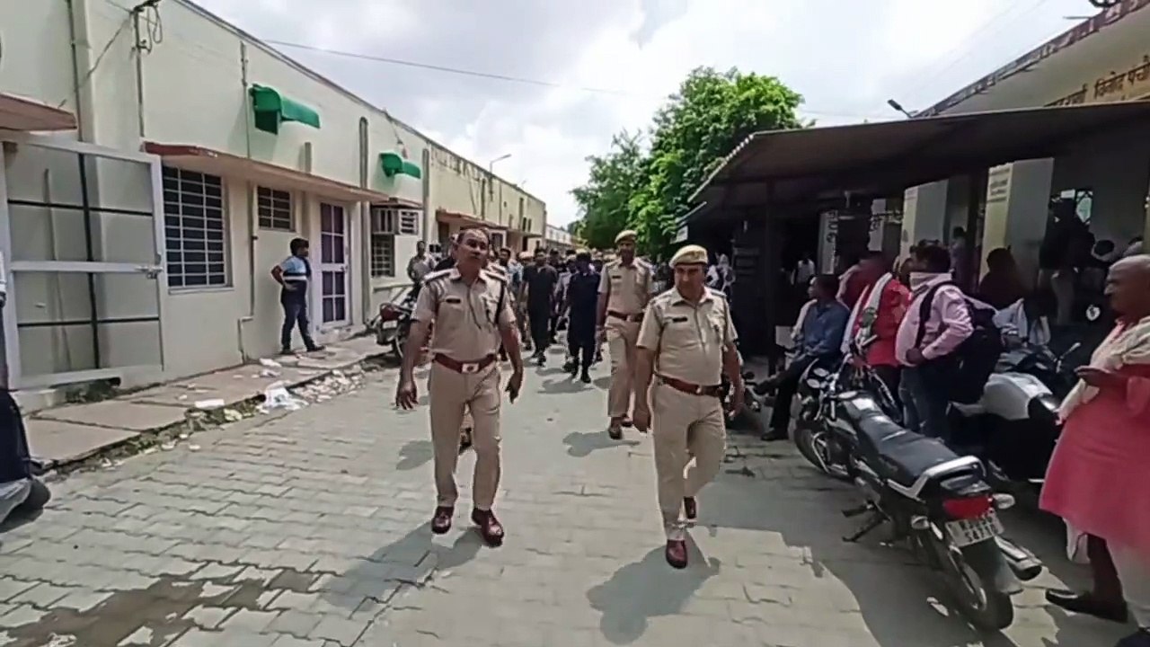 बदमाशों का जुलूस देख लोग बोले...ऐसे आरोपियों को दी जाए फांसी
