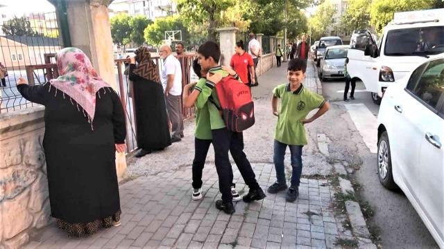 Çankırı yerel: Çankırı'da ilk zil çaldı: 27 bin öğrenci ders başı yaptı