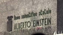 Primo giorno di scuola al liceo Alberto Einsetin