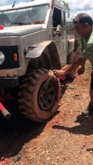 Amazing fantastic.technology Using air suction to replace a tire ⁣- trilhascaet_HD