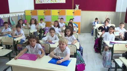 Ankara'da ilk ders zili çaldı