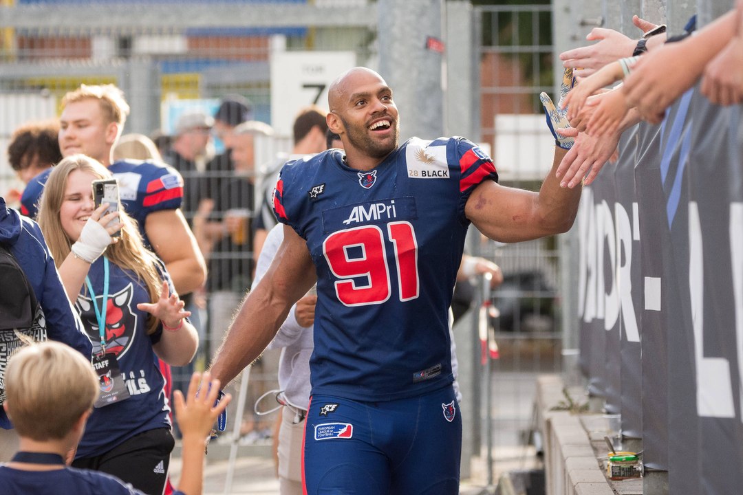 Edebalis Defense dominiert: Hamburg Sea Devils stehen im ELF Bowl