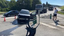 Deux voitures entrent en collision sur la N684 à Villers-le-Bouillet