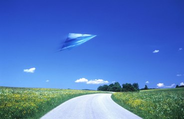 UFO obsession compared to a new religion!