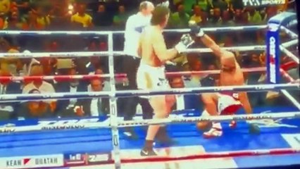 El primo de Benzema la lía en un combate y hace lo nunca visto en el boxeo